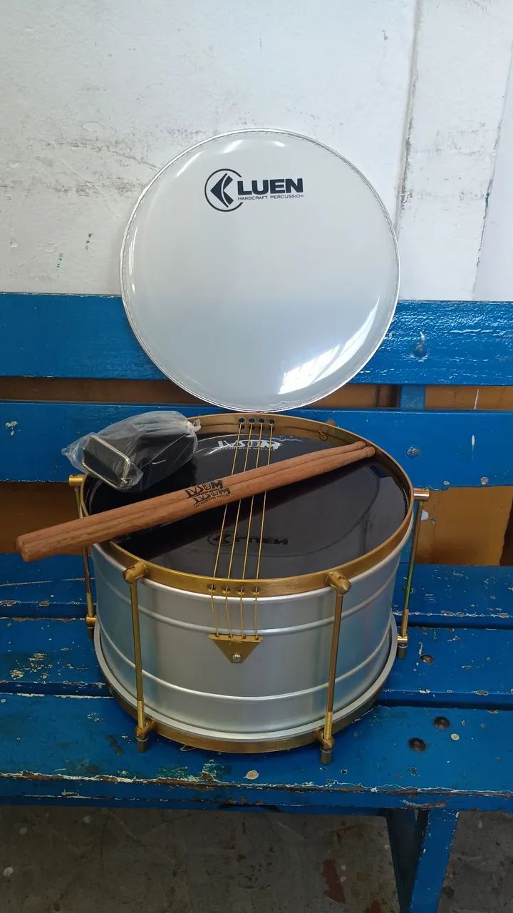 Caixa de guerra 12" polegadas profissional Galvanizada + Baquetas + Talabarte na promoção  - Foto 3