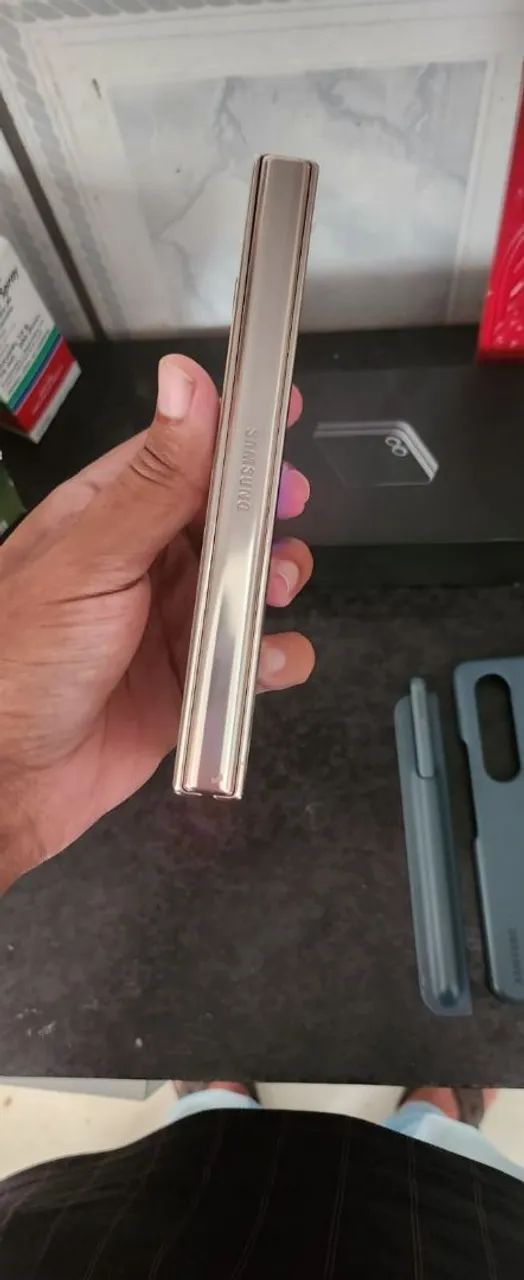 Samsung Galaxy Z Fold 4 512gb - Foto 4