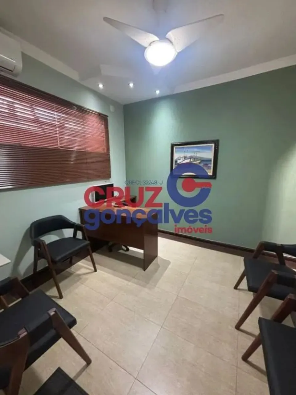 Sala Comercial no Centro de Rio Claro - Excelente oportunidade de aluguel!