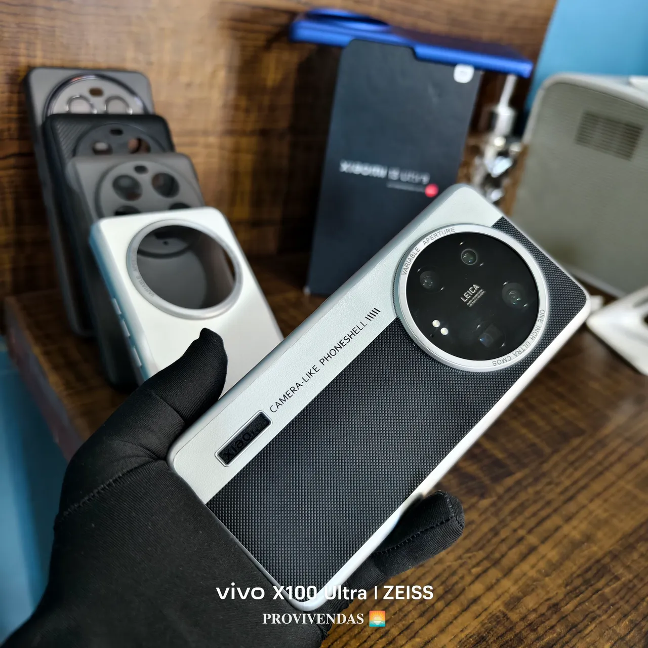 Xiaomi 13 ultra 512gb 5G,16+6 de RAM completo várias capinhas, aceito troca e cartão.