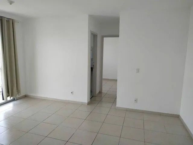APARTAMENTO NO ÚLTIMO ANDAR - VISTA LIVRE E PRIVACIDADE! - Foto 2