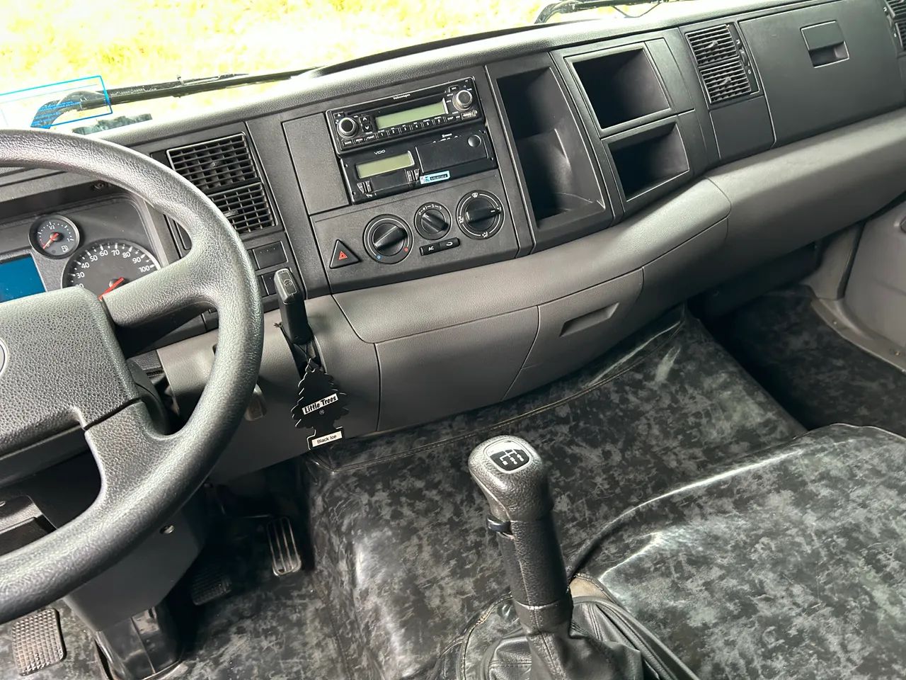 Volks Constelation 24-330/2022 8x2 C/Rollon 25 Tons!! - Foto 5