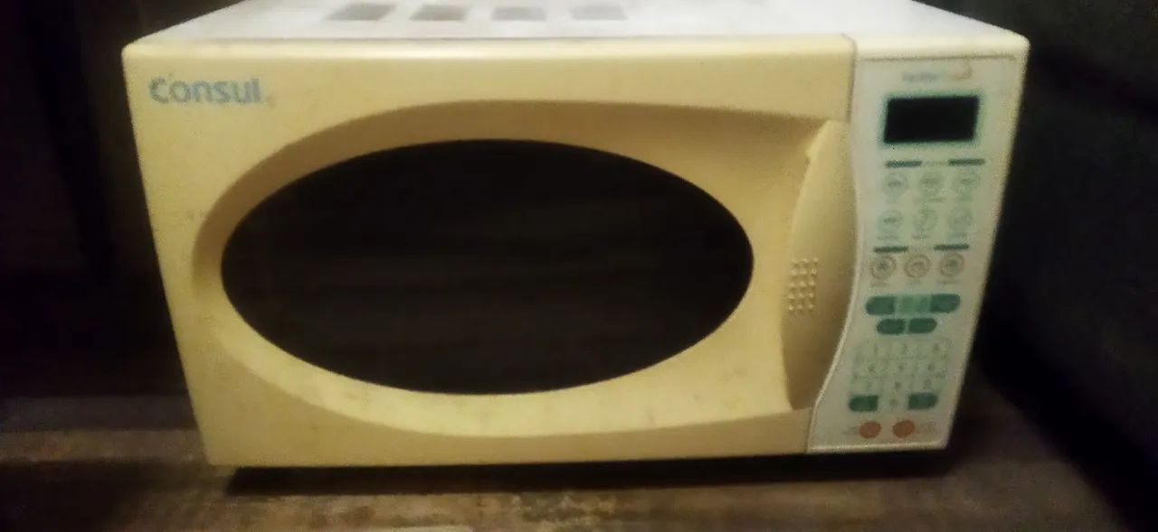 Microondas com defeito 