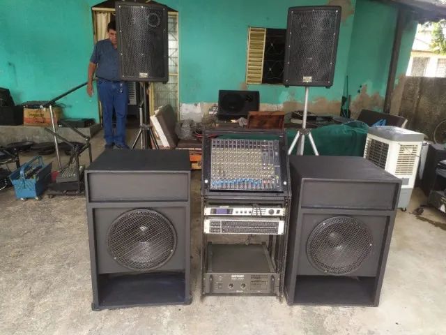 Aparelhagem bruta de som profissional baratinha pra desocupar lugar - Foto 2