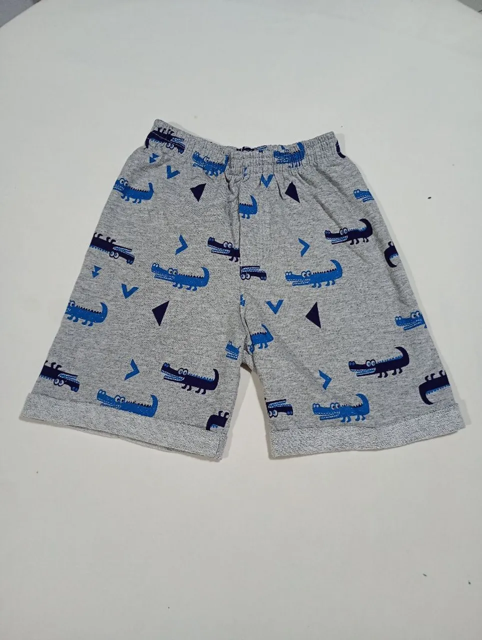 Short masculino infantil tamanho 6 anos