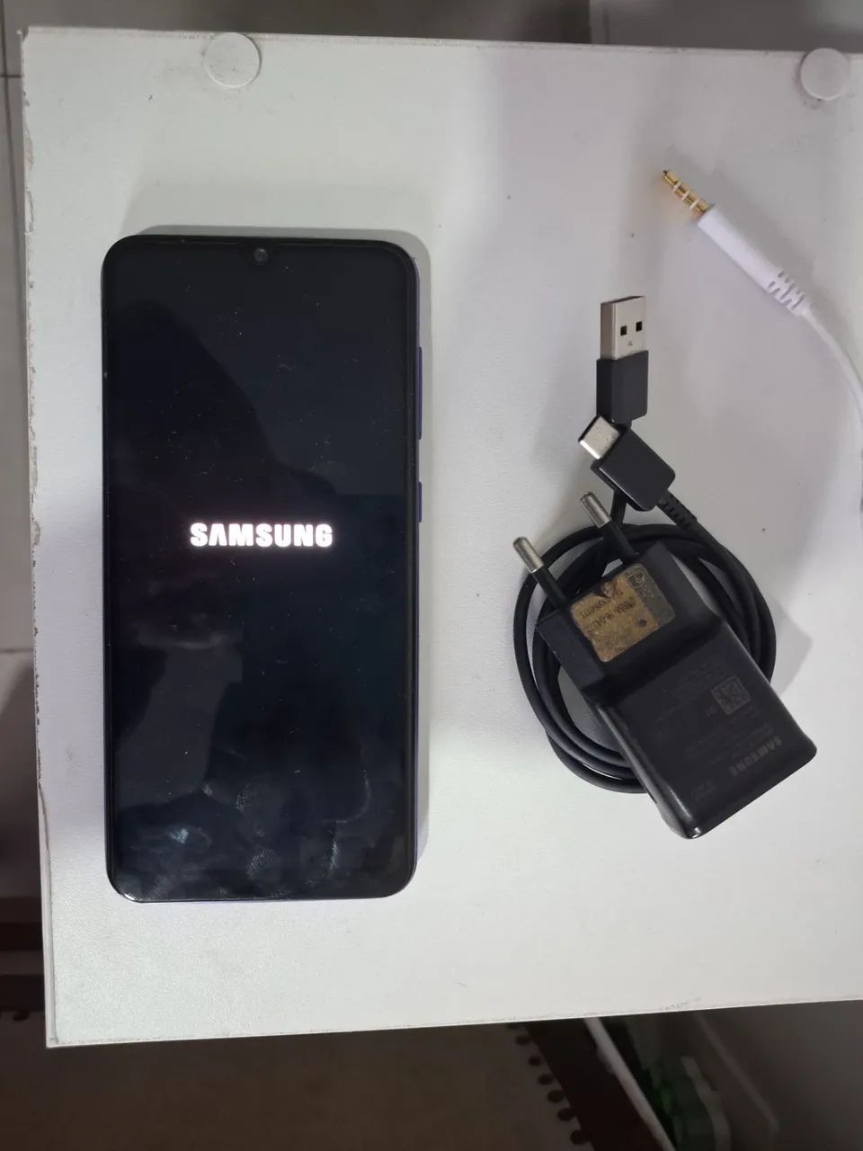 Samsung Galaxy A30S 4G, 64 GB Bateria 4000 mAh , Azul  Biometria OK. - Foto 2