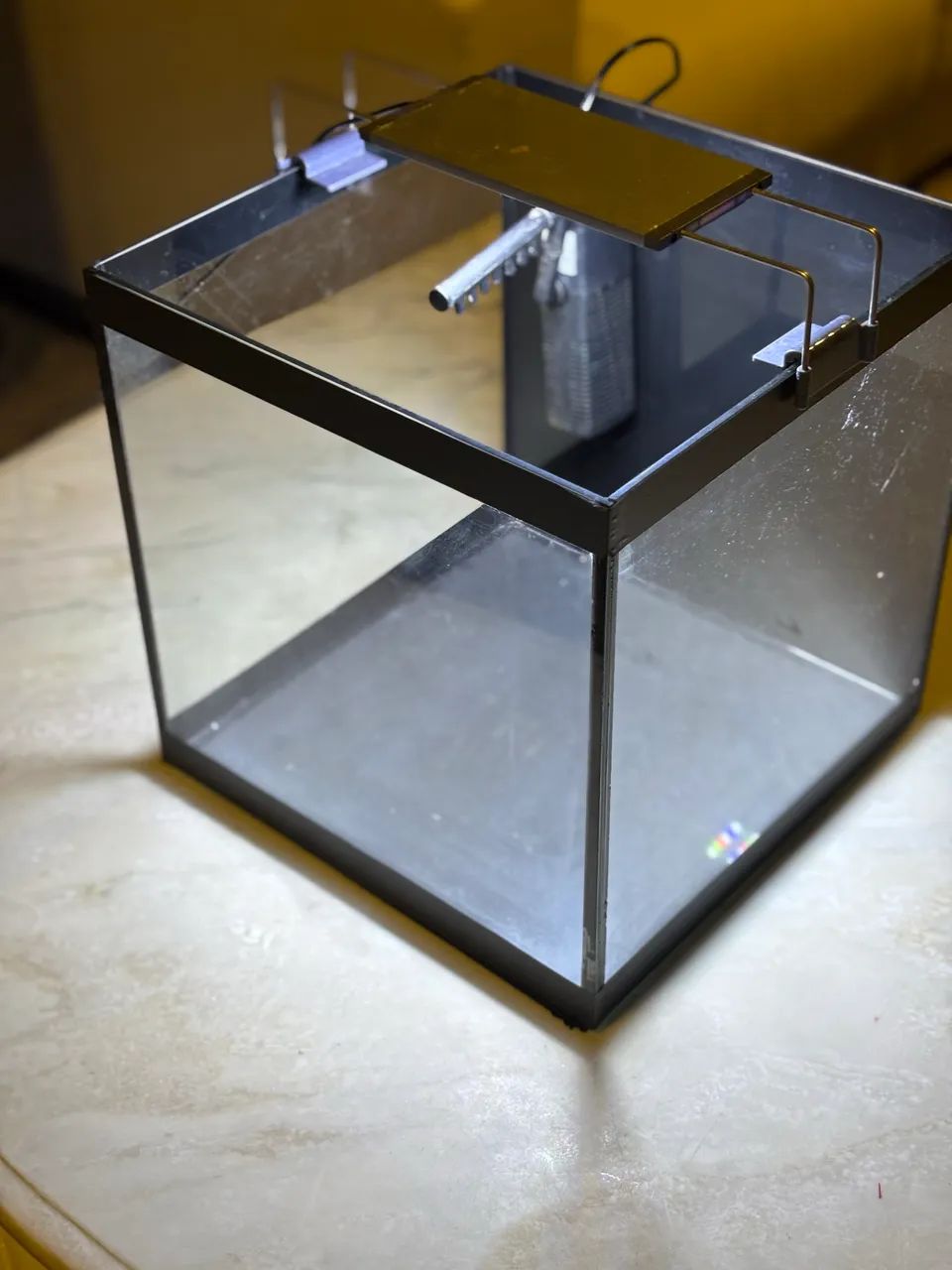 Aquário com luminária e filtro interno - Foto 3