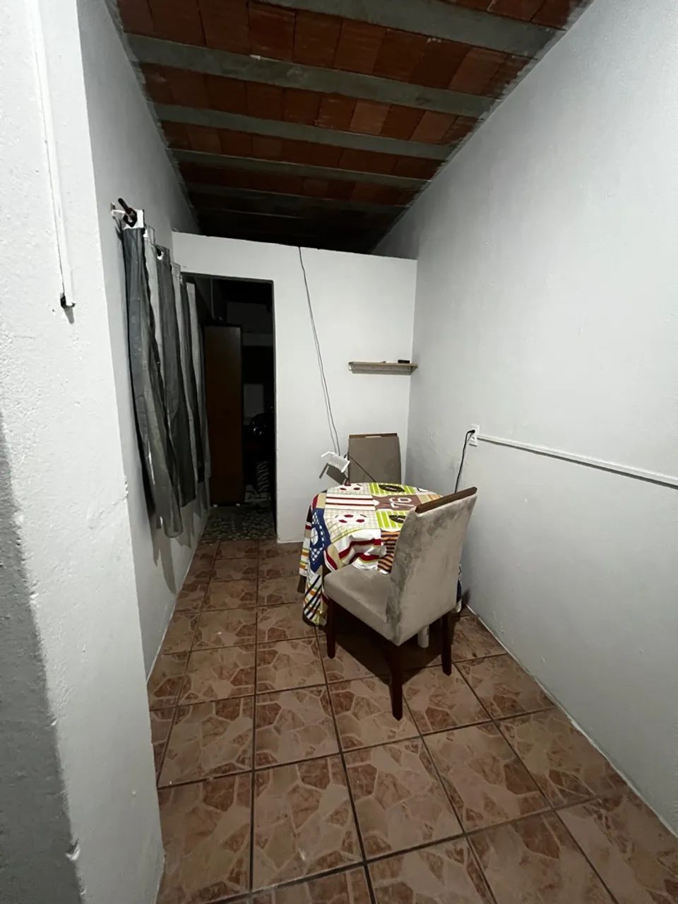 Alugo Kitnet na GLORIA água e luz incluso! - Foto 2