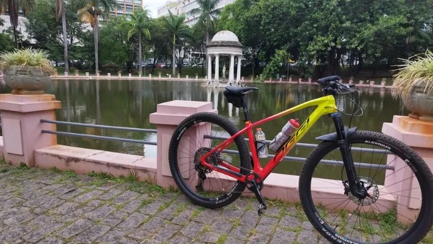 BIKE OGGI AGILE PRO CARBON TAMANHO M - Foto 2