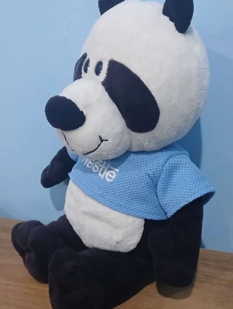 Urso panda de pelúcia nestlé 30cm - Foto 3