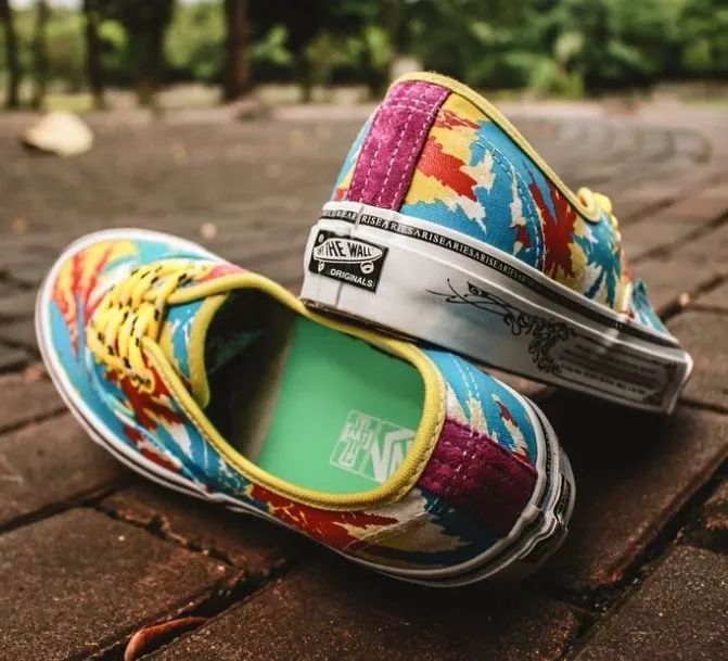 Tênis Vans Vault x Aries - Foto 4