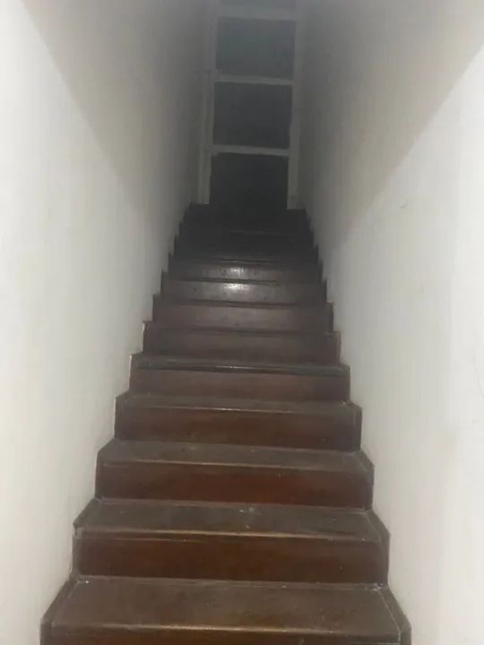Casa Residencial ou Comercial Climatizada c/ 6 Salas sendo 2 Suítes no Centro da Cidade - Foto 11