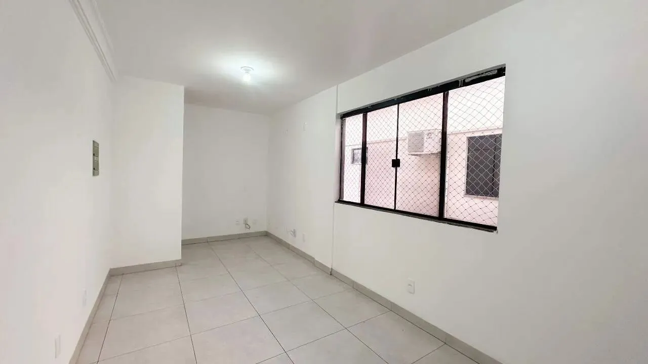 APARTAMENTO NO RESIDENCIAL PANTANAL NA 704 SUL(ARSE 71) COM 2 QUARTOS SENDO 1 SUÍTE COM 1