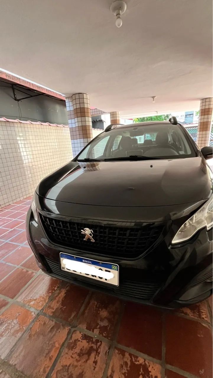 Peugeot 2008 ano 2020 - Completo bem conservado.
