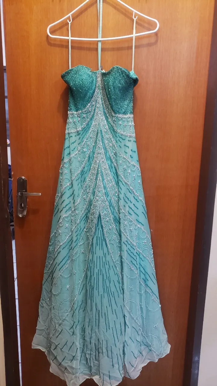 Vestido de festa longo
