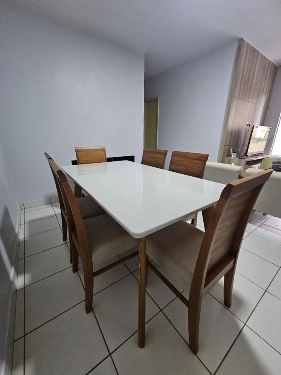 Mesa de Jantar com 6 Cadeiras - Design Moderno - Foto 3