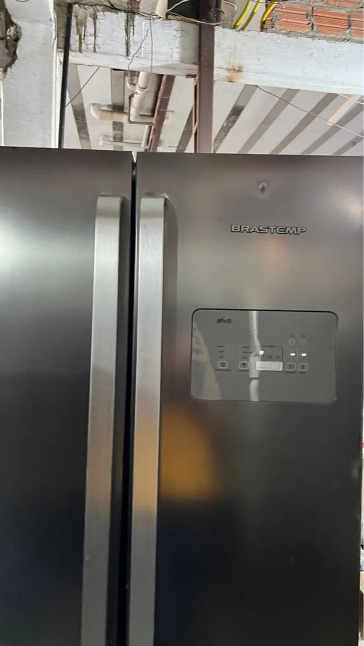Geladeira Brastemp Ative - Design Moderno e Eficiente