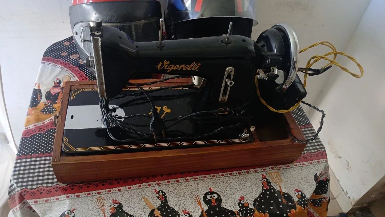 Máquina de costura Vigorelli