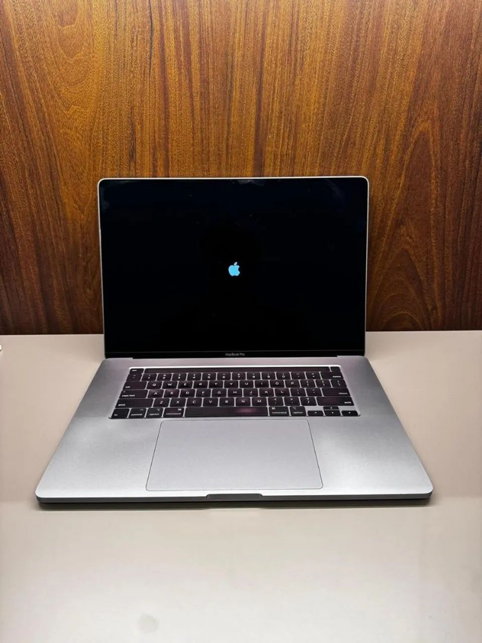 MacBook pro 2019 i7 - Foto 2