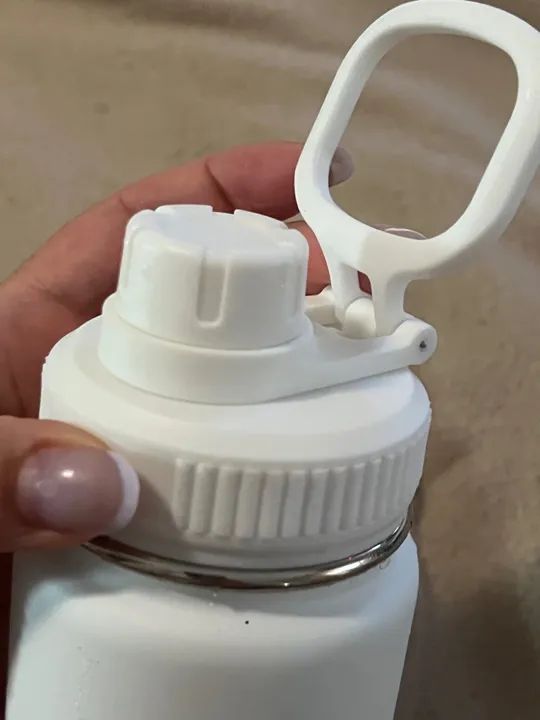 Garrafa de água Lululemon - 700ml - Foto 3