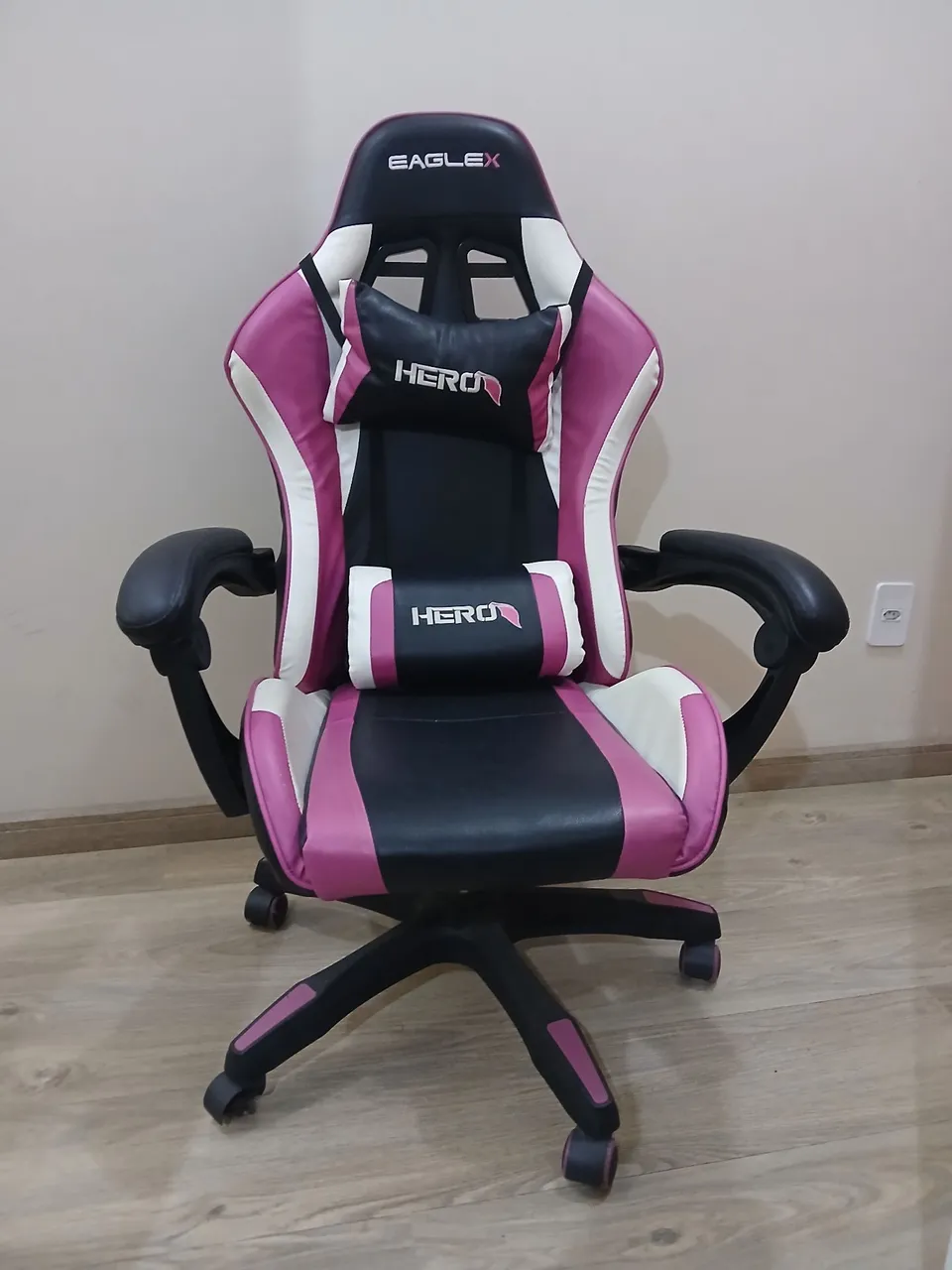 Cadeira Gamer EagleX Hero - Rosa e Preto