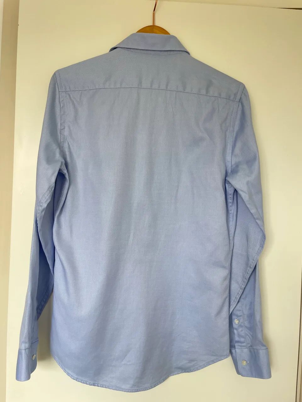 Camisa masculina P azul claro manga longa Zara  - Foto 2