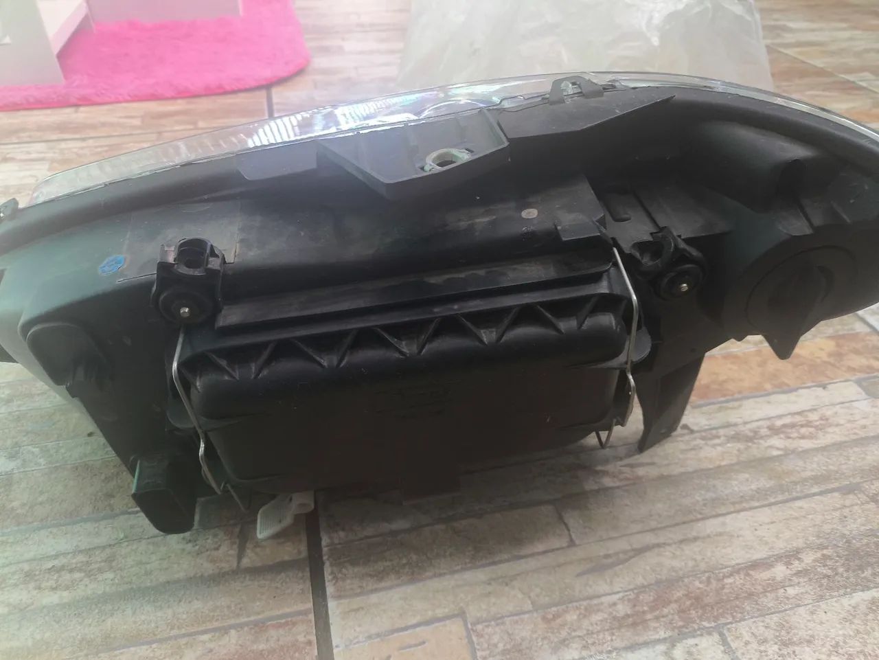 Farol Palio g3 lado direito marca arteb - Foto 2