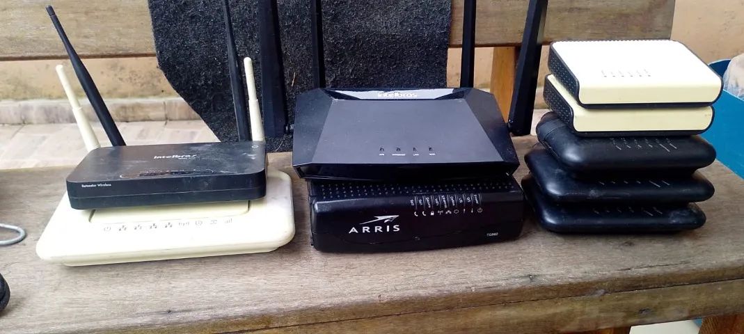 Roteadores Wi-Fi e Modens Wi-Fi USB usados  - Foto 4