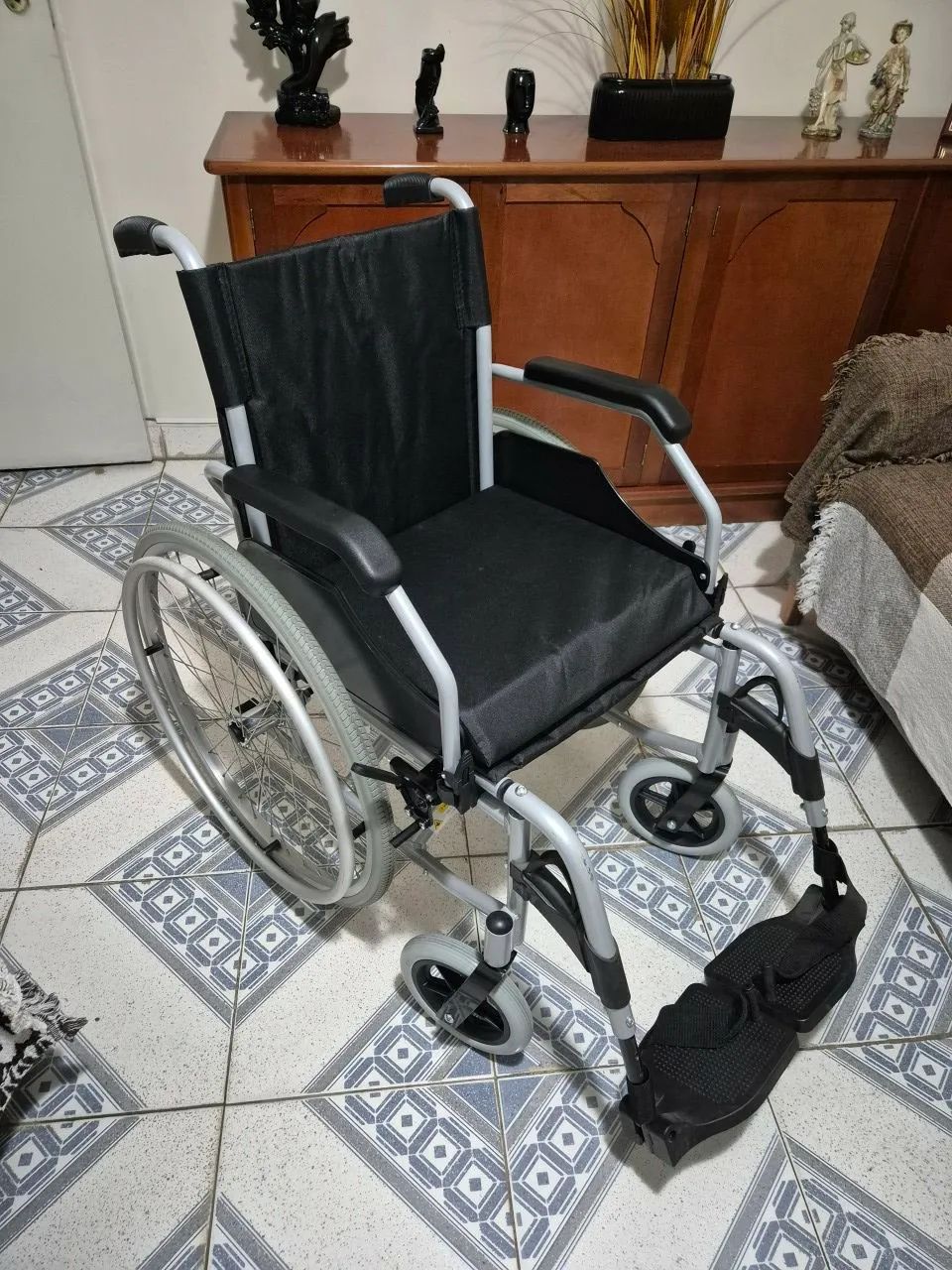 Cadeira de rodas  - Foto 3