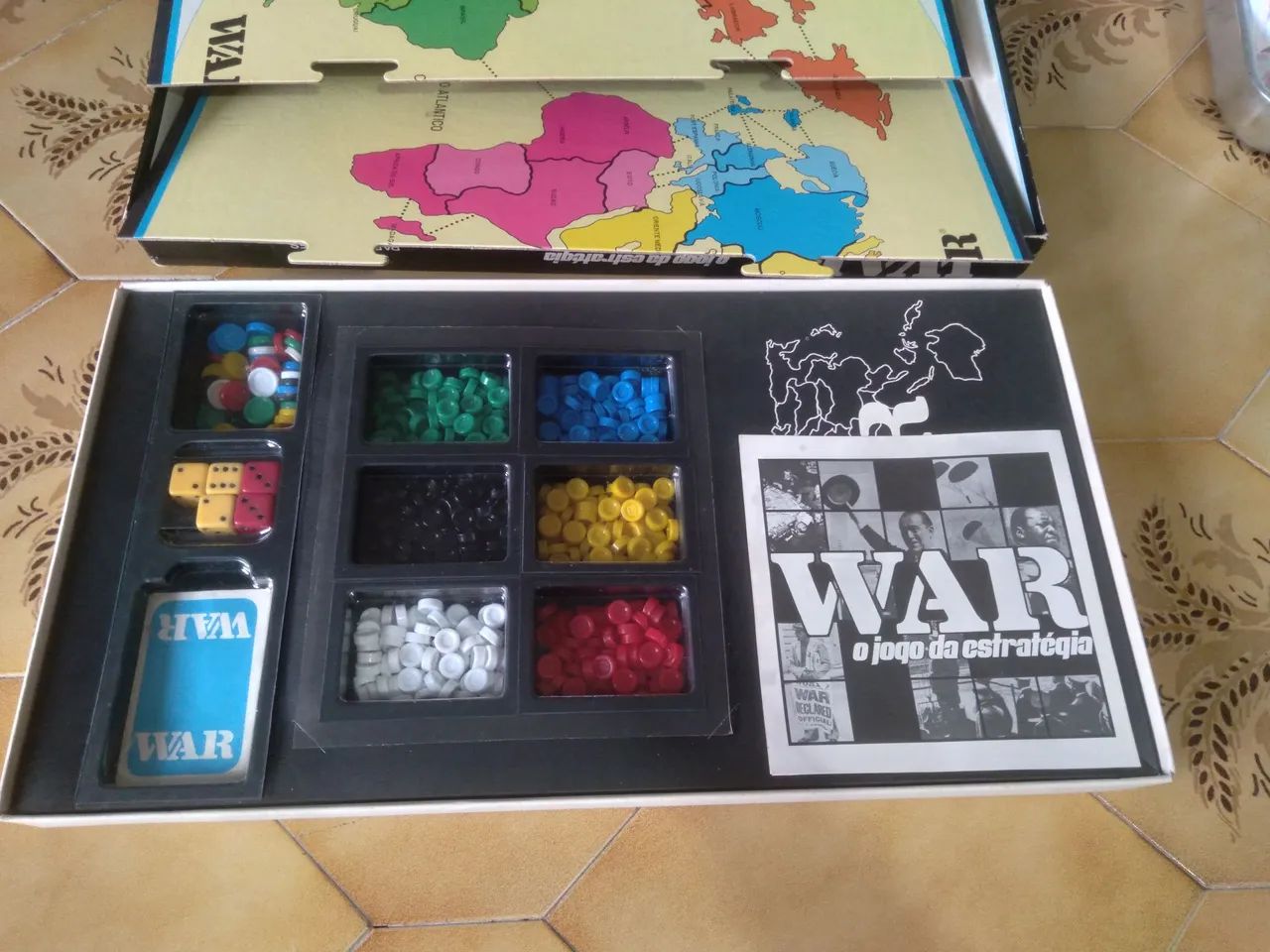 Jogo de Tabuleiro War - Edição Clássica - Foto 5