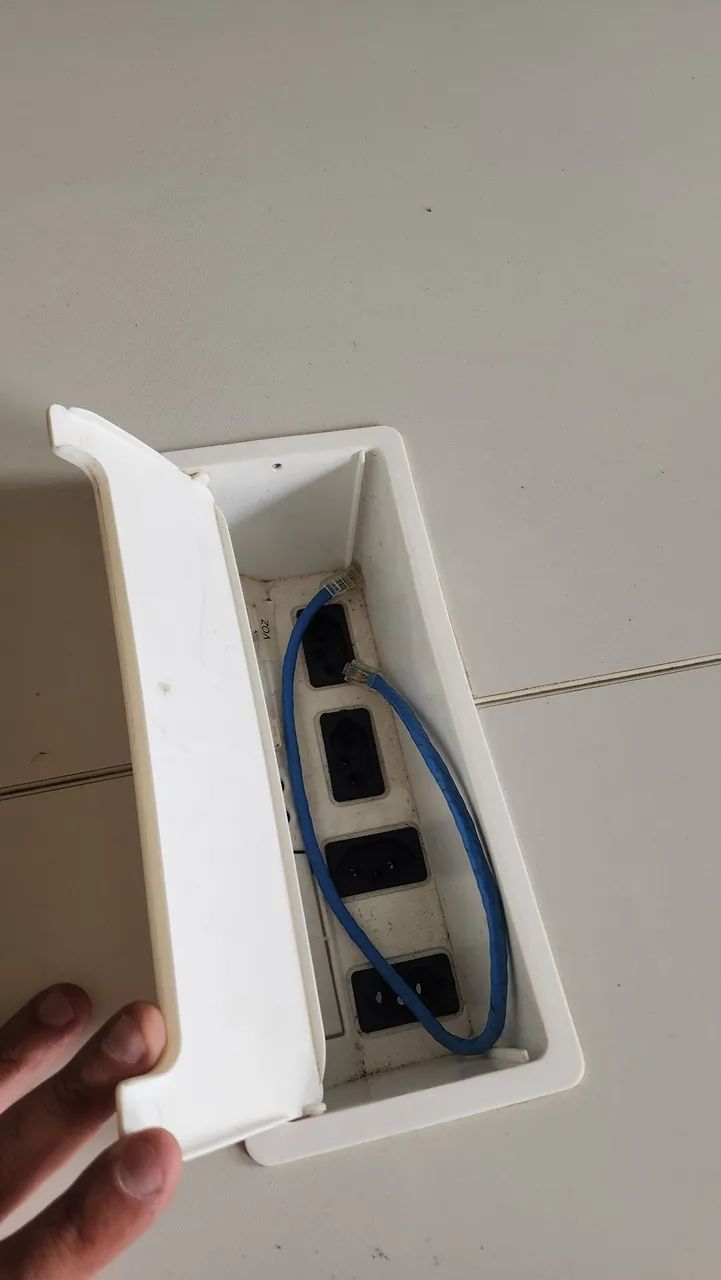 Vendo mesa de Reunião grande - Foto 2