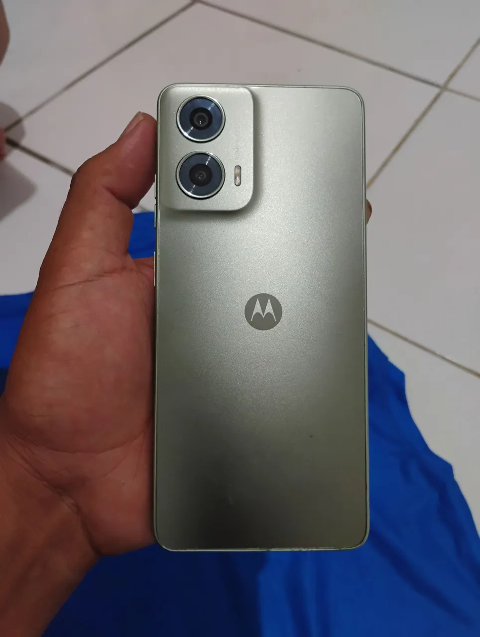 Moto g24 todo original com nota fiscal carregador original caixa