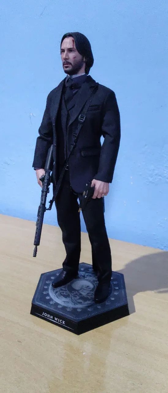 Miniatura JOHN WICK HOTTOYS .... 30 cm - Foto 3