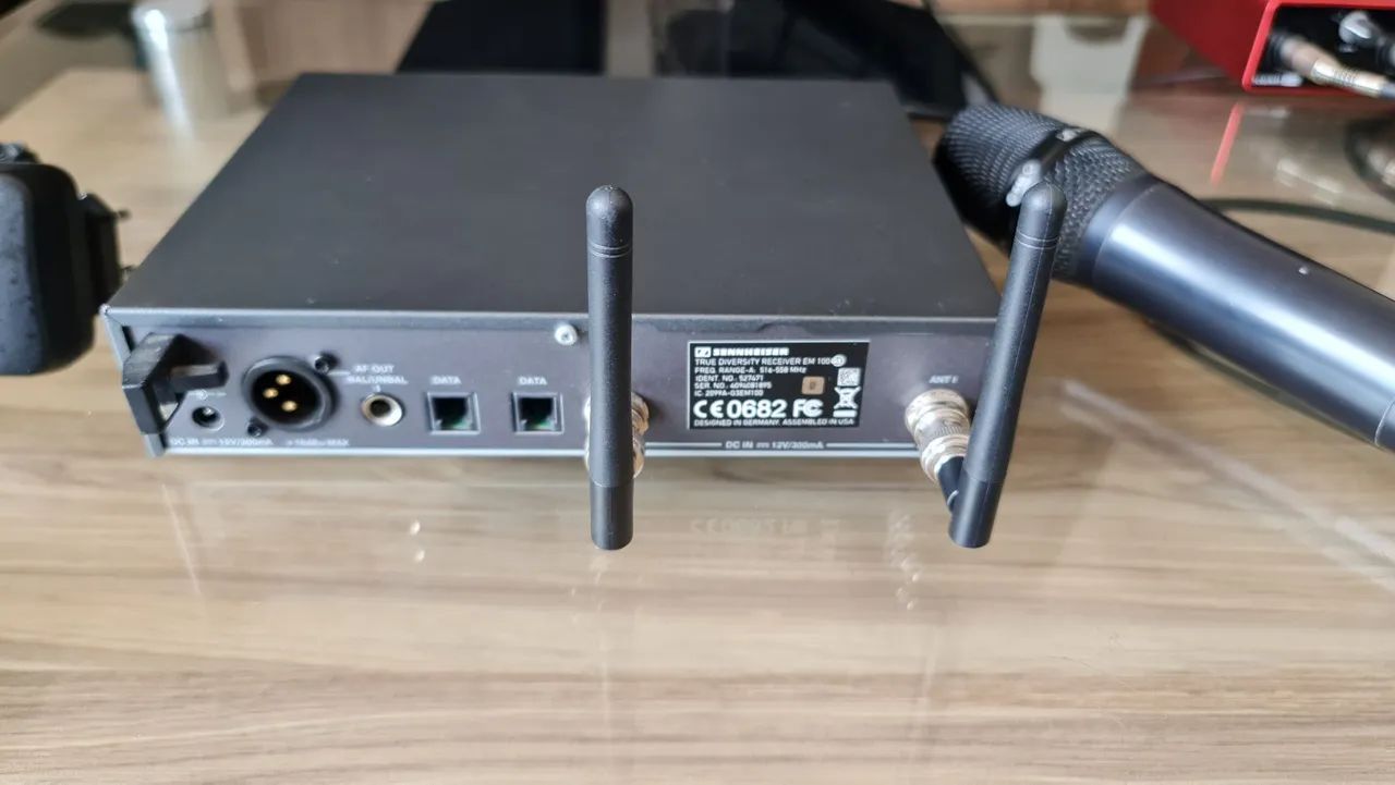 Microfone Sennheiser EW100 G3 + Receptor - Foto 4
