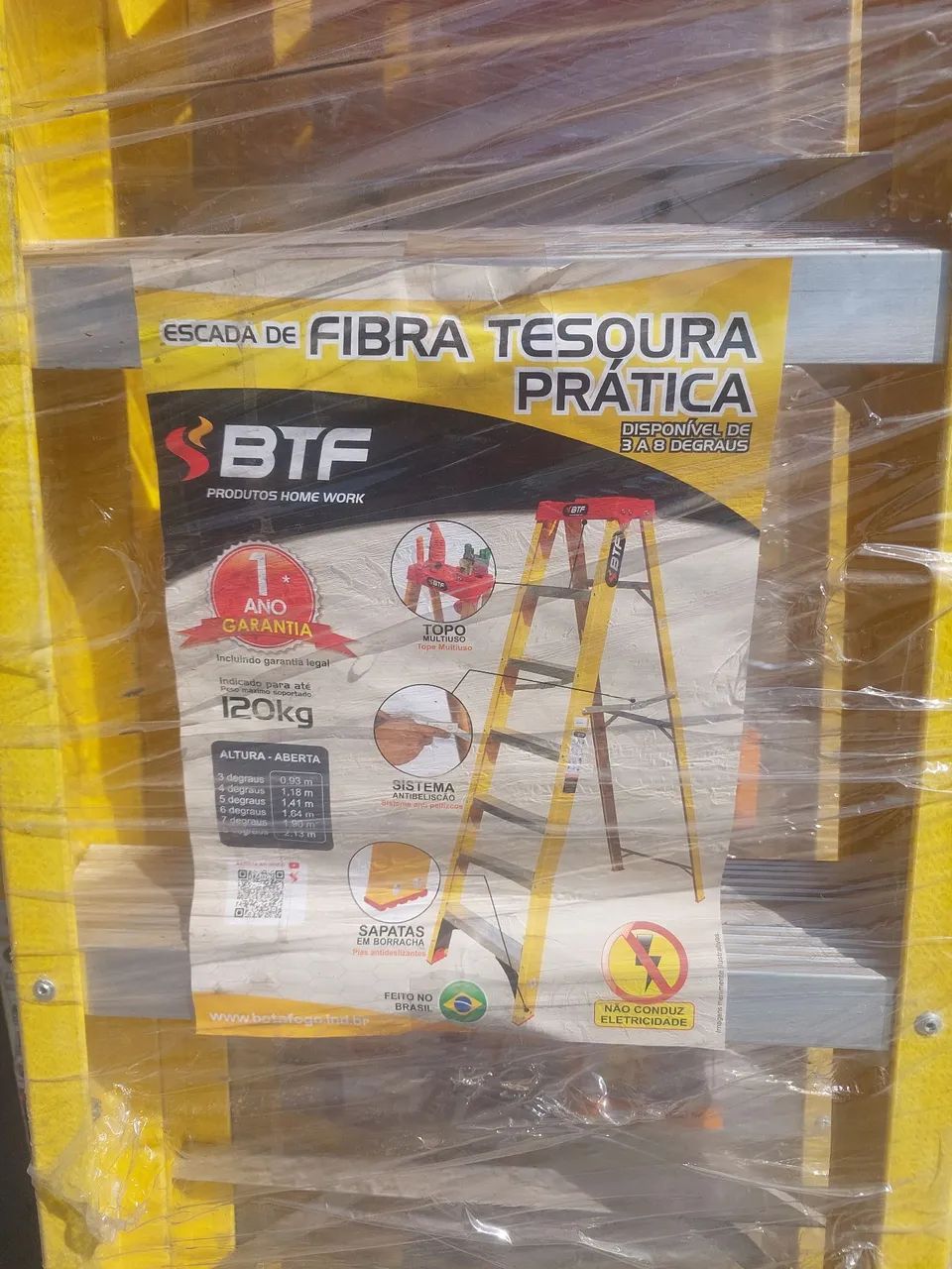 Escadas de Fibra Tesoura Prática BTF - 5 Degraus + Topo Multuso - Foto 3
