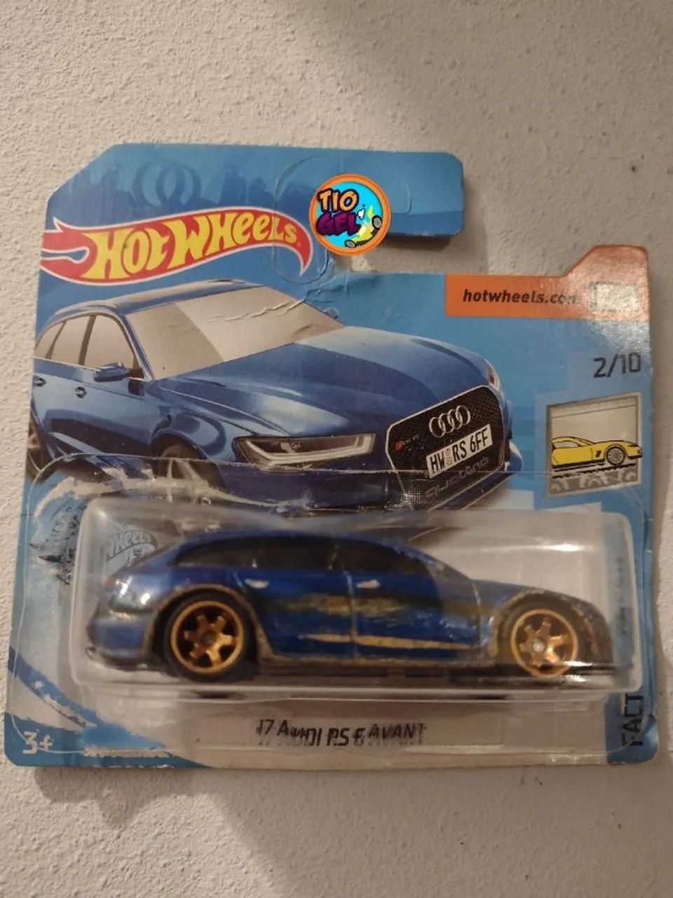 hot wheels audi rs6 avant abandoned