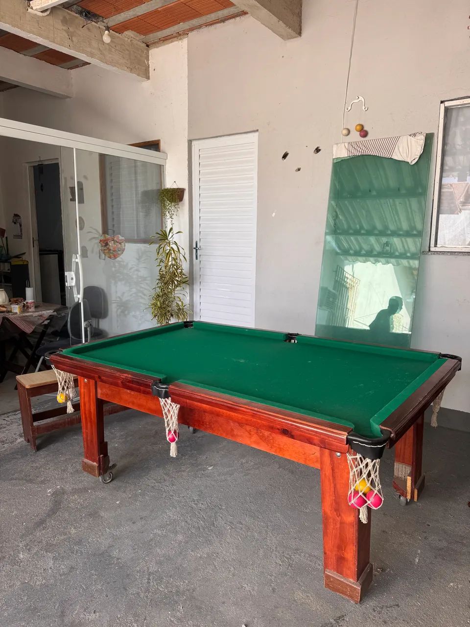 Mesa de sinuca com tampo de madeira - Foto 5