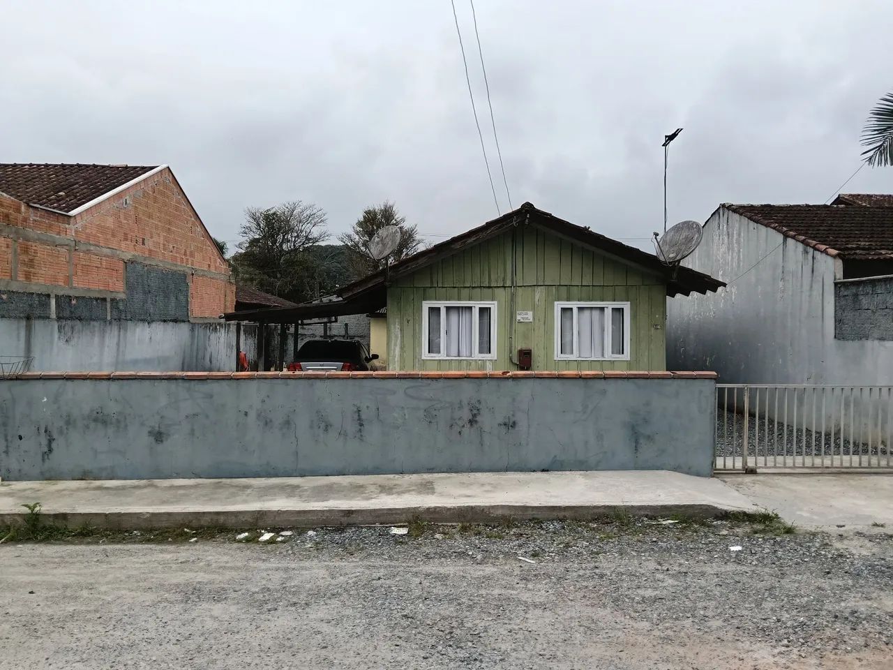 Venda de terreno com casa de mista - Foto 4