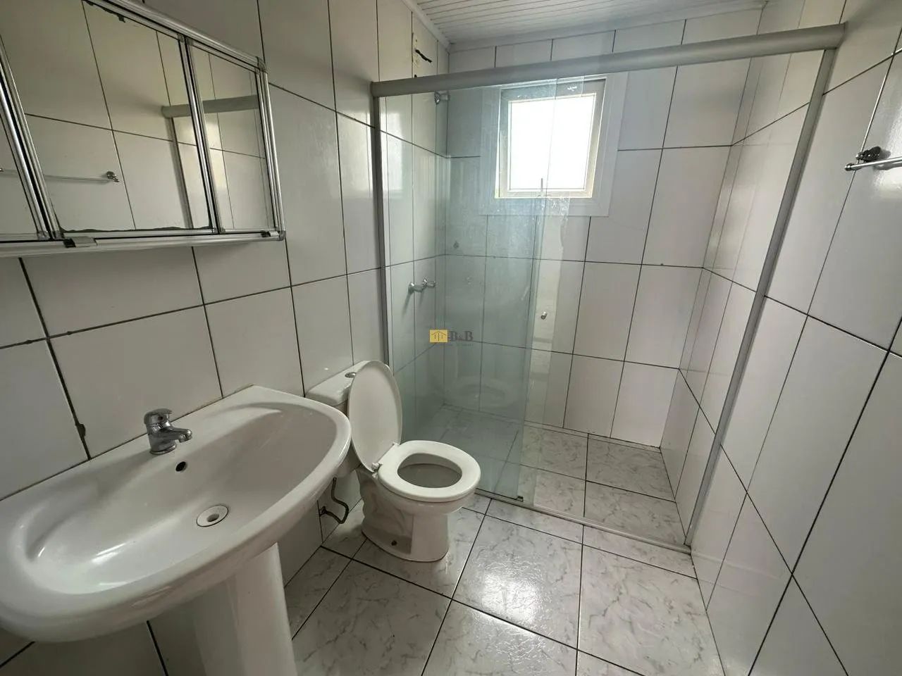 APARTAMENTO DE 2 DORMITORIOS EM CANELA - Foto 3