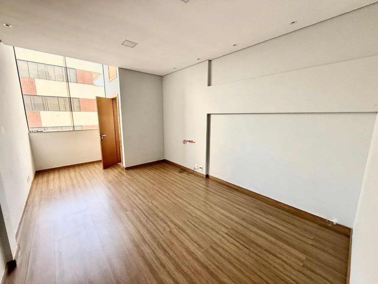 Sala à venda no bairro São José, Belo Horizonte - Foto 2