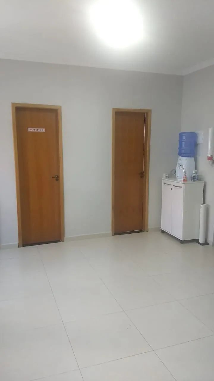 Salas Comerciais na Avenida Flor de Vila Formosa 15 metros