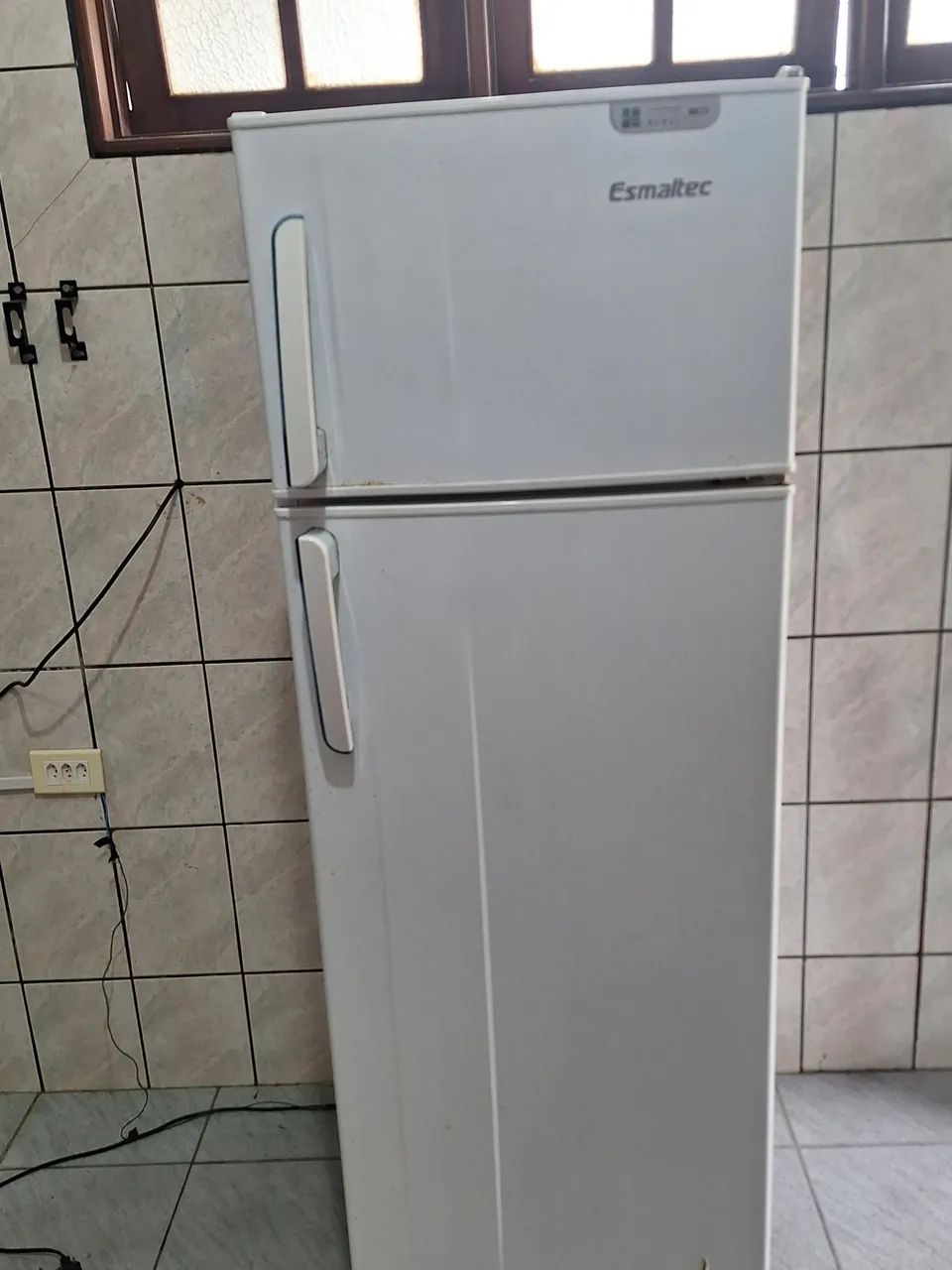 Vendo geladeira e frigobar consul 