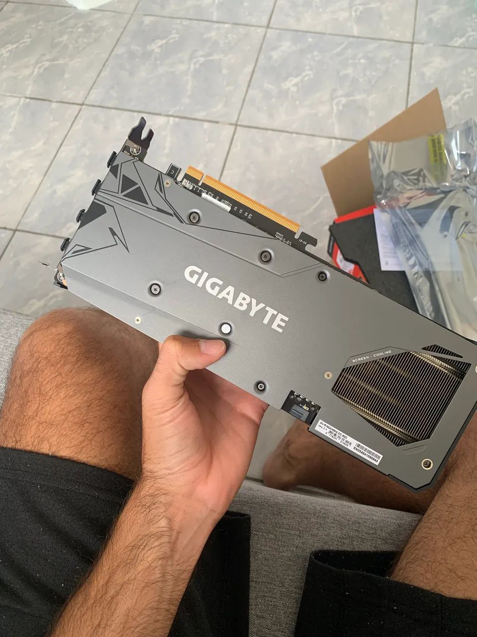 Placa de vídeo RX 7600 gigabyte  - Foto 4