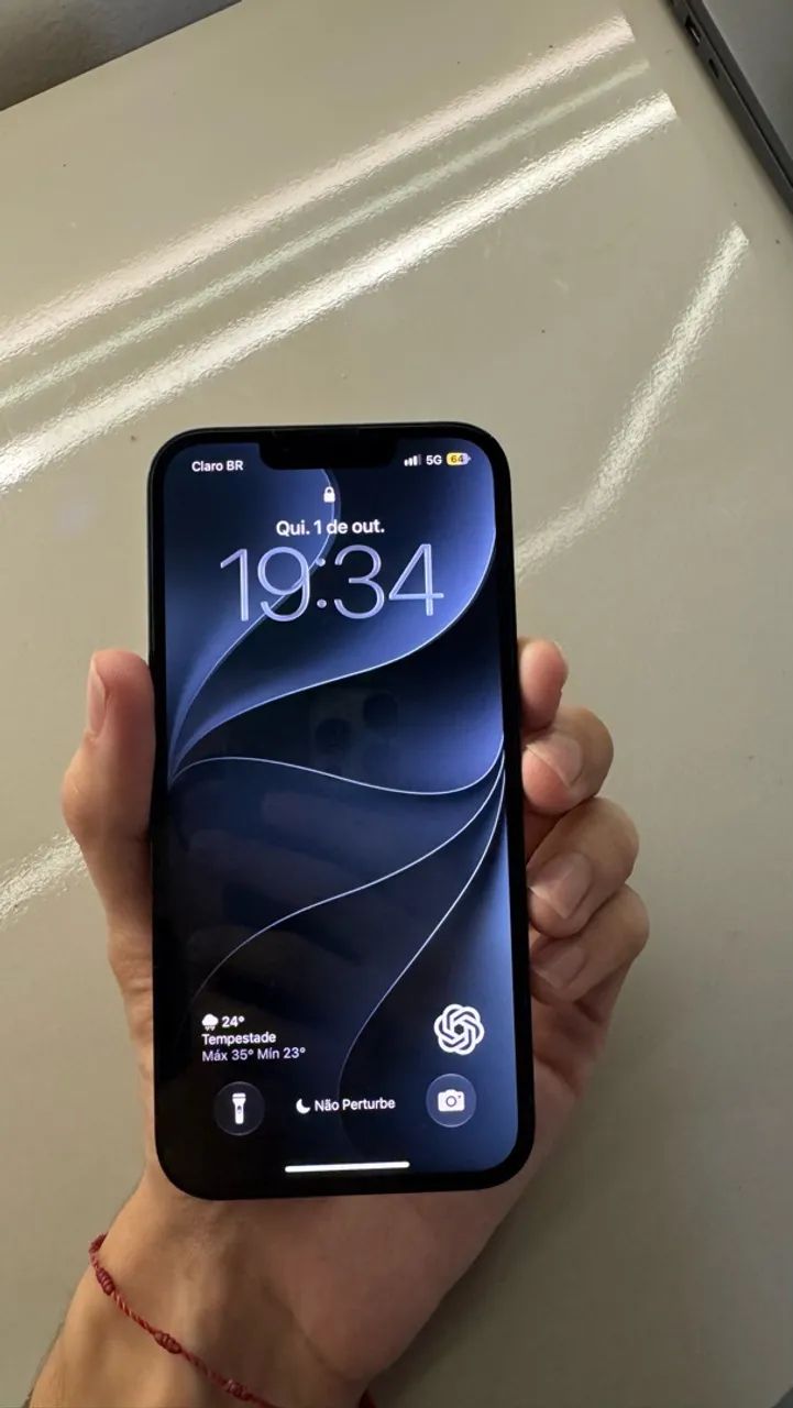 iPhone 13