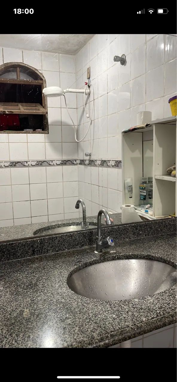 ALUGO QUARTO  -  750,00   -   VAGA EM REPÚBLICA  - Foto 2