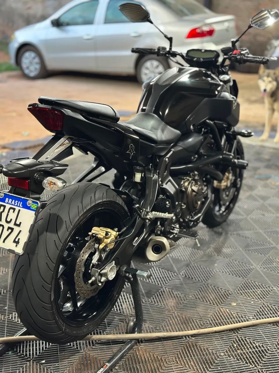 Vendo mt 07 