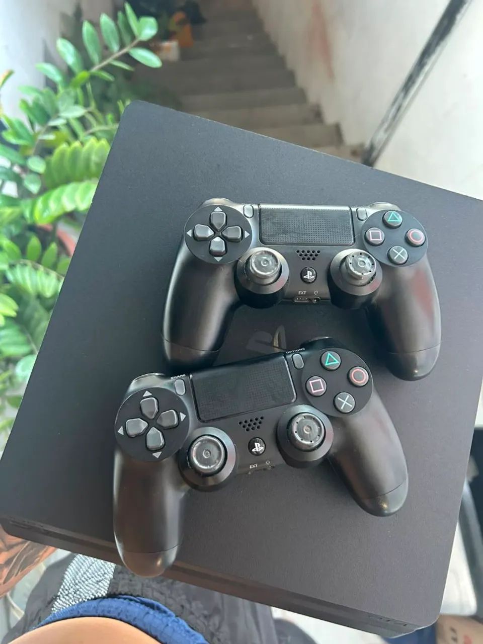 Playstation 4 1Tb - Foto 2