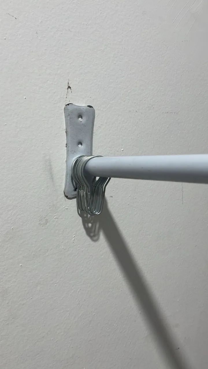 suporte de provador  em arco de parede 