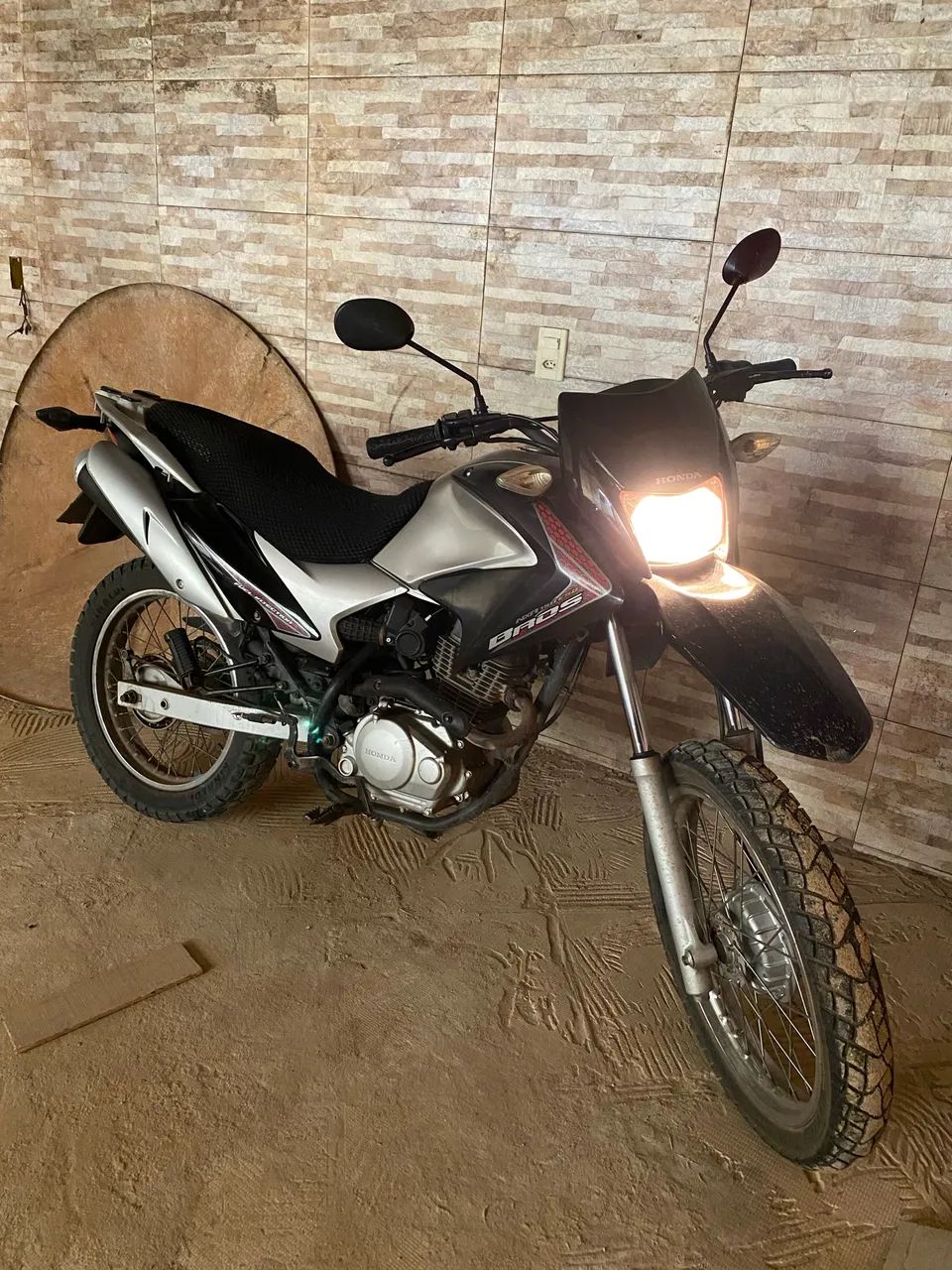 Bros 150  - Foto 3