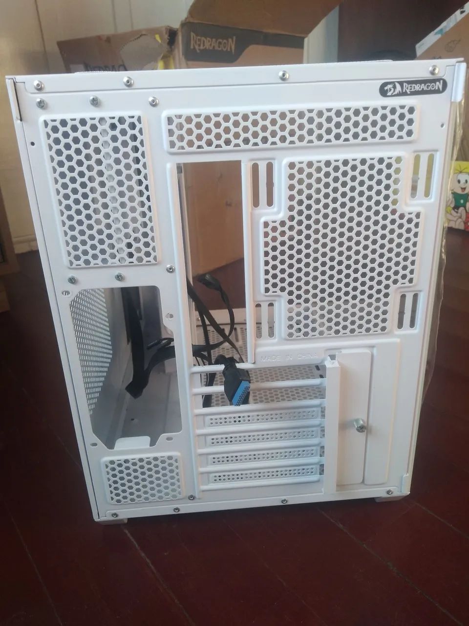 Gabinete Redragon Wideload Branco - Foto 2